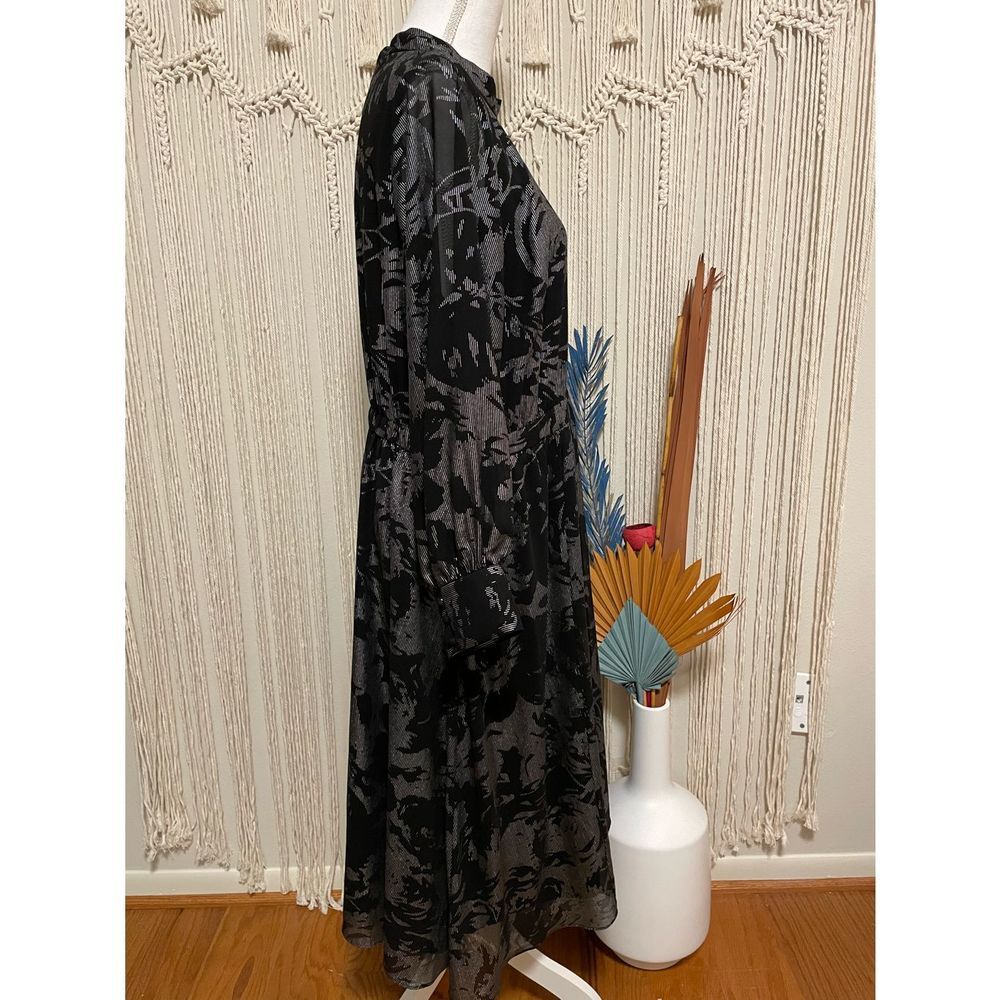 NWOT ModCloth More to Adore Metallic Midi Dress Size 1X - Picture 6 of 13